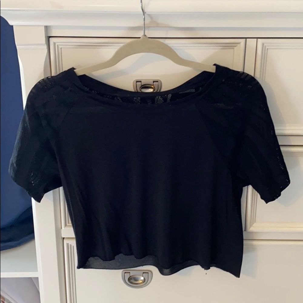 Alo yoga crop top